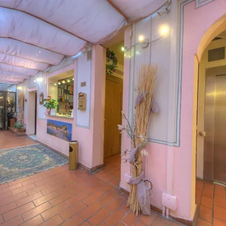 Hotell Savoia Finale Ligure