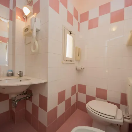 Savoia Hotel Finale Ligure