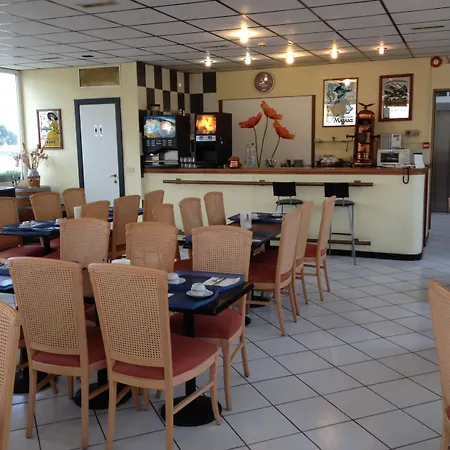 Savoia Hotel Finale Ligure