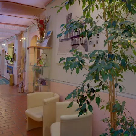 Savoia 3* Finale Ligure