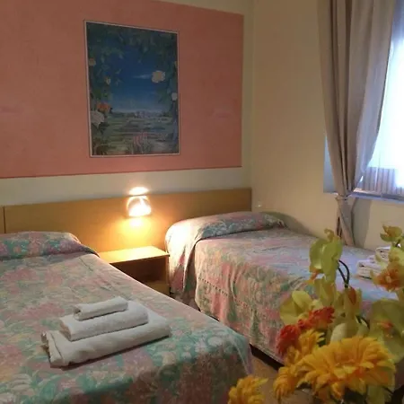 Savoia Hotell Finale Ligure