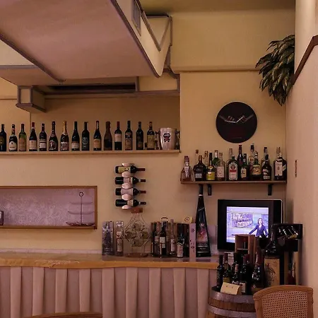 Savoia 3* Finale Ligure