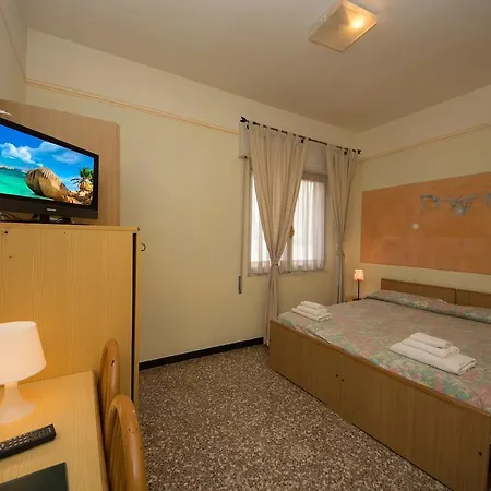 Savoia 3* Finale Ligure