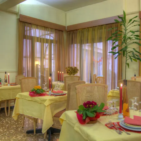 Savoia 3* Finale Ligure