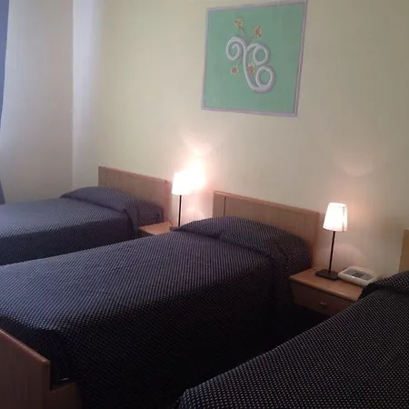 Savoia 3* Finale Ligure