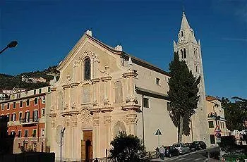 Savoia 3* Finale Ligure