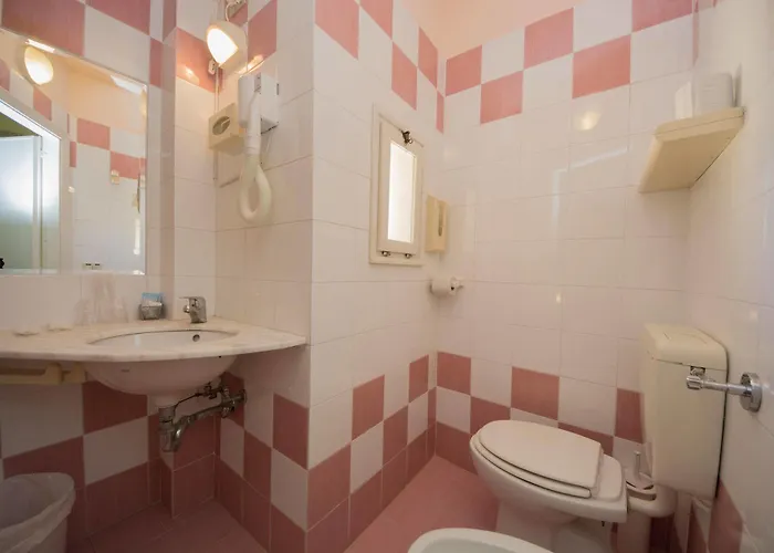 Hotel Savoia Finale Ligure